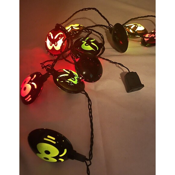 Halloween Light Strands Glowing Eyes And Faces Stackable Strands Novelty Lights - Picture 1 of 13